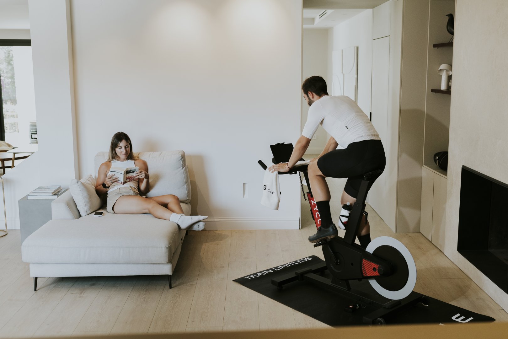 10 ideas de regalos para deportistas que entrenan en casa todo el año